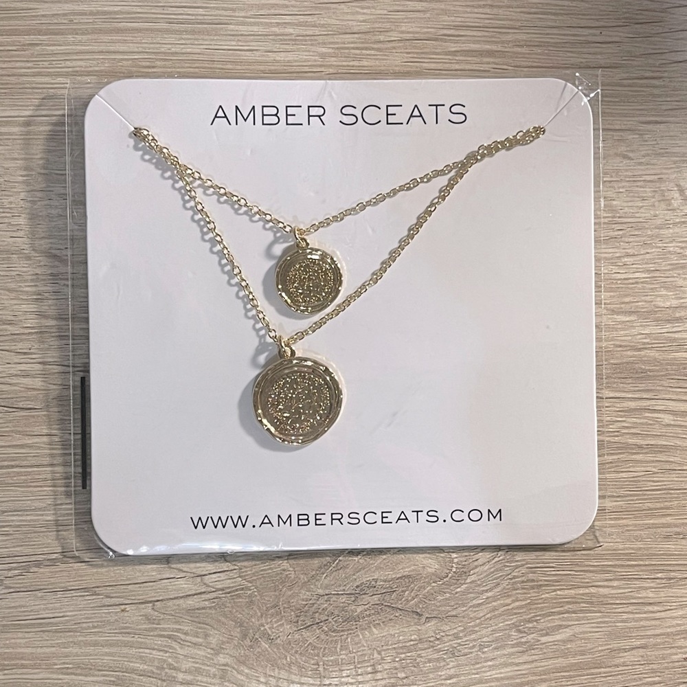 NWT AMBER SCEATS NECKLACE